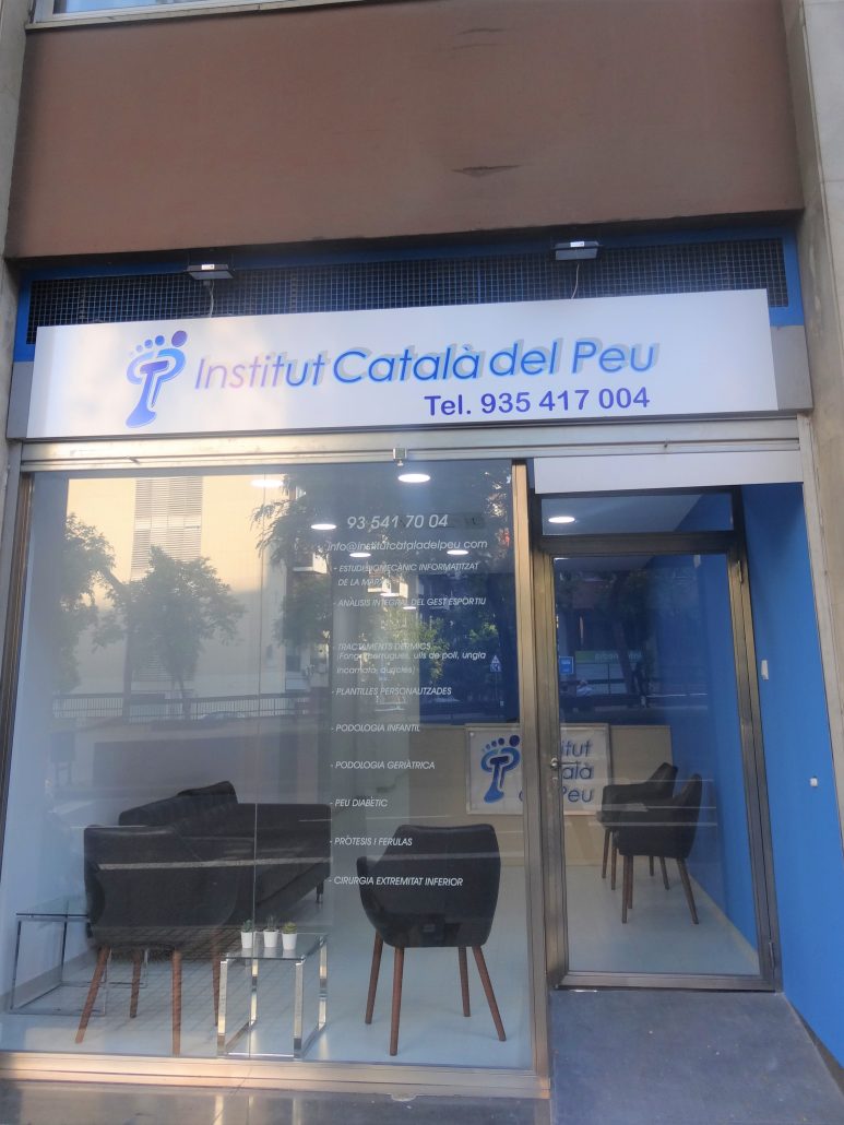 THE INSTITUT CATALÀ DEL PEU OPENS A NEW CENTER IN LES CORTS NEIGHBORHOOD.