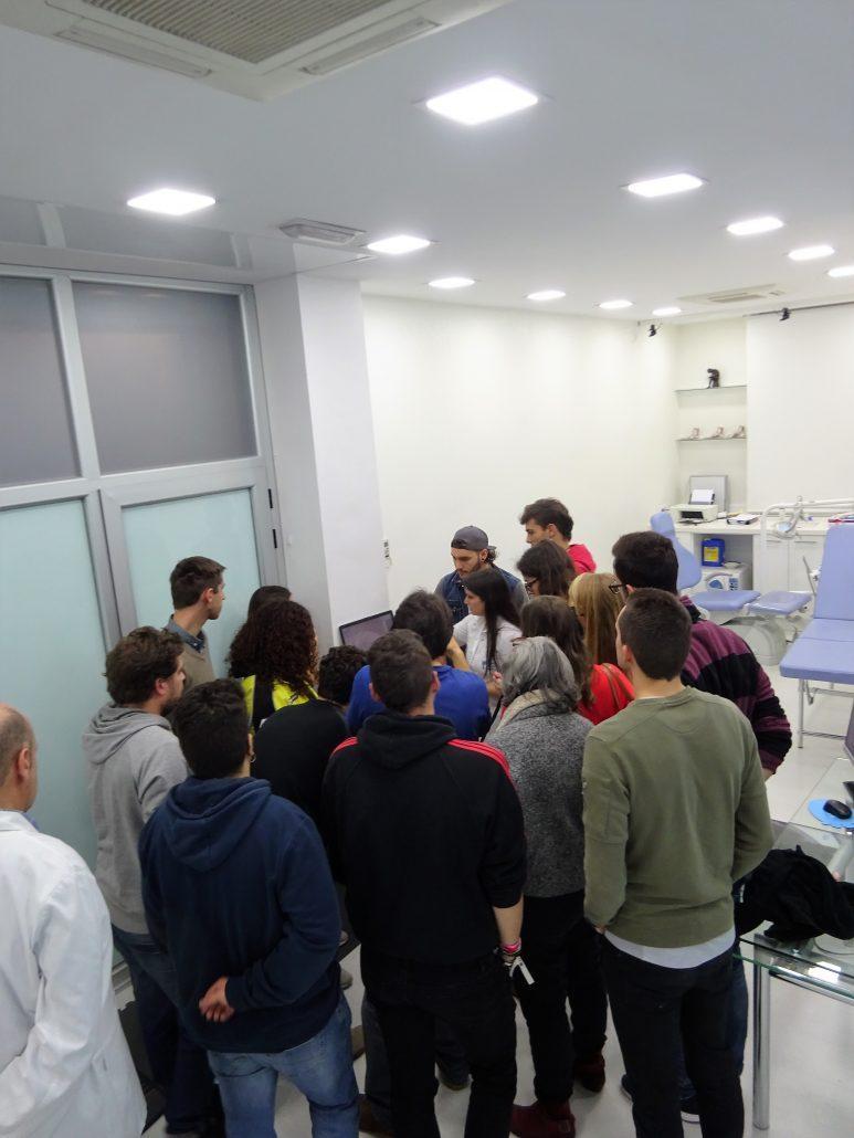 THE INSTITUT CATALÀ DEL PEU ORGANIZES A BIOMECHANICS SEMINAR FOR STUDENTS OF MORE ADVANCED COURSES OF ORTHOPEDICS.