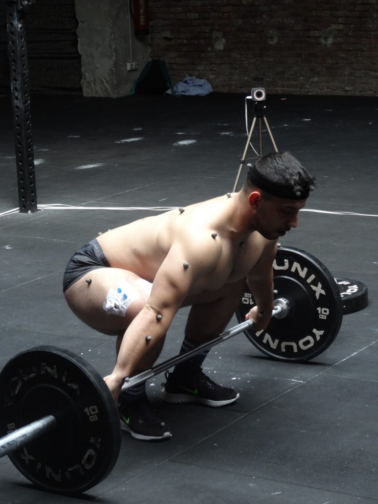 THE INSTITUT CATALÀ DEL PEU CARRIES OUT AN ANALYSIS OF THE SPORTING PERFORMANCE TO YOSUA FERNÁNDEZ, CHAMPION OF WEIGHTLIFTING IN CATALONIA. THE INSTITUT CATALÀ DEL PEU CARRIES OUT AN ANALYSIS OF THE SPORTING PERFORMANCE TO YOSUA FERNÁNDEZ, CHAMPION OF WEIGHTLIFTING IN CATALONIA.