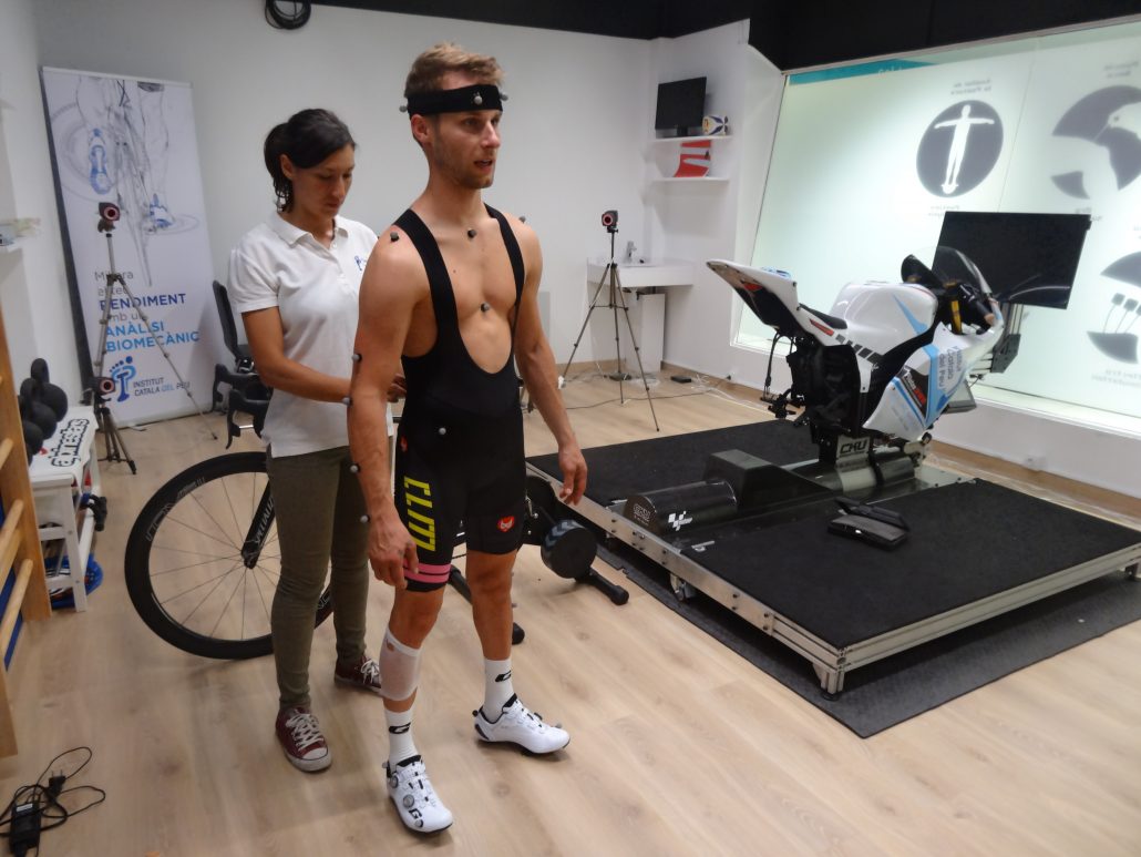 THE INSTITUT CATALÀ DEL PEU CONDUCTS A BIOMECHANICAL ANALYSIS TO THE RIDER JULES CLUZEL.