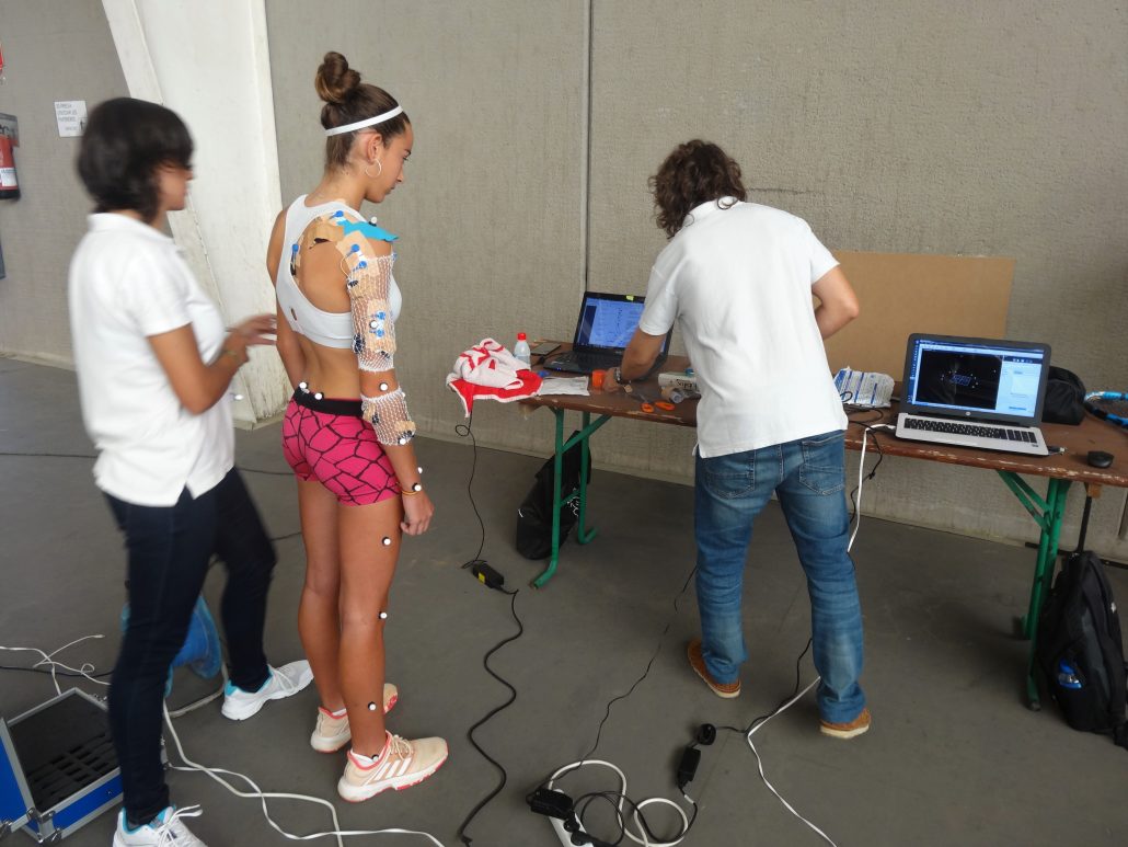 El Institut Català del Peu, Unidad Biomecánica Oficial de la Federación Catalana de Tenis, realiza un análisis biomecánico a la tenista Raquel Caballero