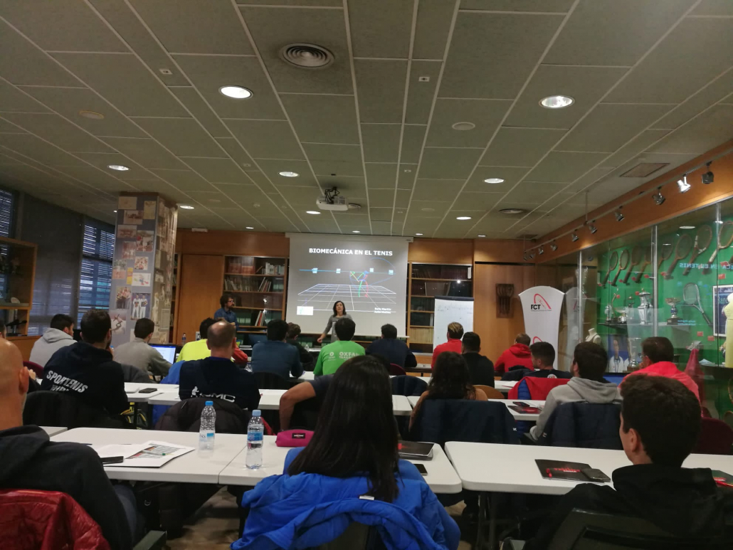 THE INSTITUT CATALÀ DEL PEU TAKES PART IN THE COURSE OF LEVEL II TENNIS NATIONAL TRAINER WHICH ORGANIZES THE CATALAN TENNIS FEDERATION.