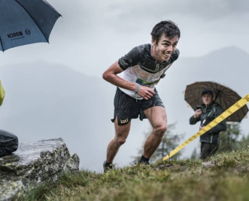 Foto portada extraida de: https://www.runnersworld.com/es/noticias-running/a28975530/jan-margarit-skyrunning-campeon-europa-record/