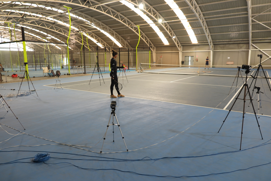 THE INSTITUT CATALÀ DEL PEU CARRIES OUT A PIONEERING STUDY OF THE SERVICE OF TENNIS WITH DIVERSE BIOMECHANICAL TECHNOLOGIES.