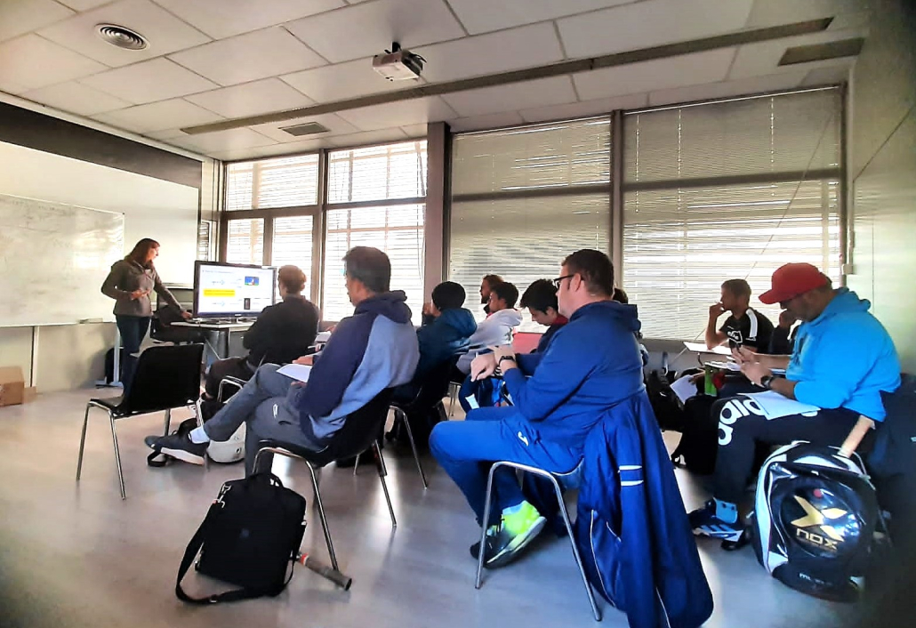 THE INSTITUT CATALÀ DEL PEU TAKES PART IN THE II LEVEL IN THE COURSE OF TRAINERS OF THE CATALAN TENNIS FEDERATION.