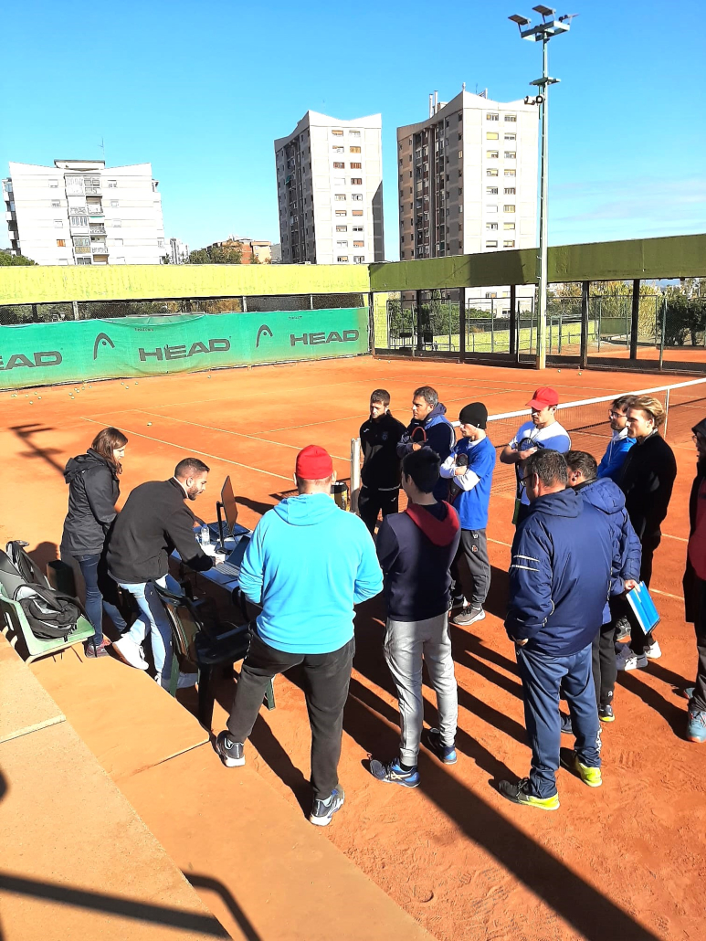 THE INSTITUT CATALÀ DEL PEU TAKES PART IN THE II LEVEL IN THE COURSE OF TRAINERS OF THE CATALAN TENNIS FEDERATION.