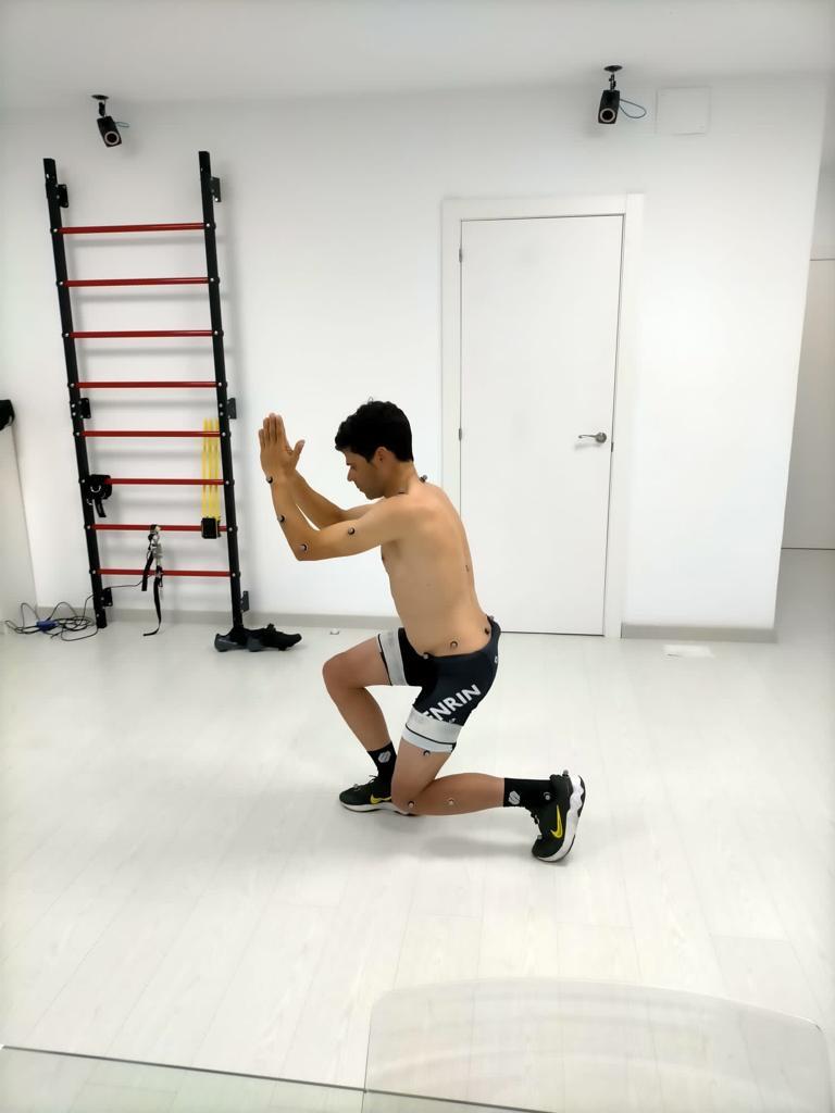 THE INSTITUT CATALÀ DEL PEU CARRIES OUT A BIOMECHANICAL ANALYSIS TO THE CYCLIST BENJAMÍ PRADES.