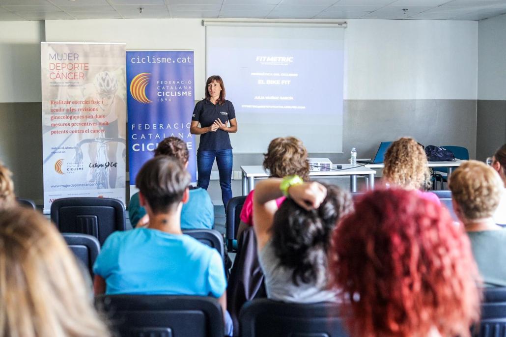 THE INSTITUT CATALÀ DEL PEU TAKES PART IN THE 4TH WOMEN’S CYCLING CLINIC ARRANGED BY THE CATALAN CYCLING FEDERATION.