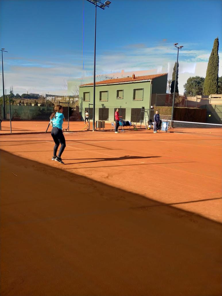 L'Institut Català del Peu inicia els test de les beques de la Federació Catalana de Tennis.